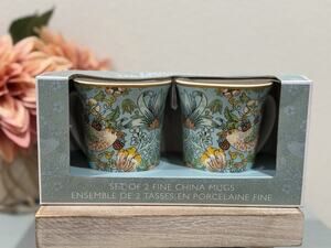 William Morris Strawberry Thief Set of 2 FINE China Mugs Leonardo Collection NIB